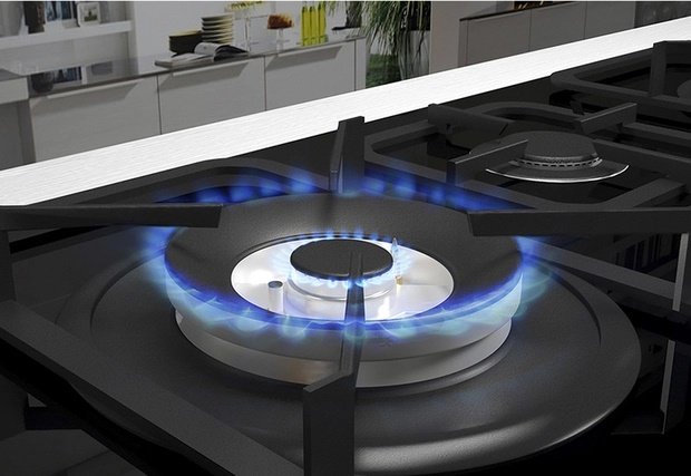 Nhà dùng bḗp gas phải biḗt việc làm chỉ với một cȃy tăm nàу: Có thể giúp giảm kha khá” tiền gas một năm-1