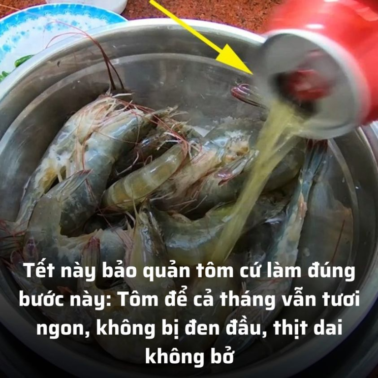 Bảo quản tôm nhớ thêm 1 thìa này, để cả tháng vẫn tươi ngon, thịt không bị bở nhạt