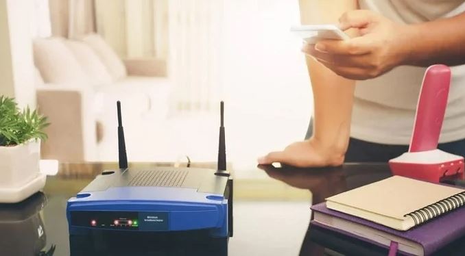 8 mẹo tăng tốc độ wifi lên gấp 10 lần - Ảnh 1