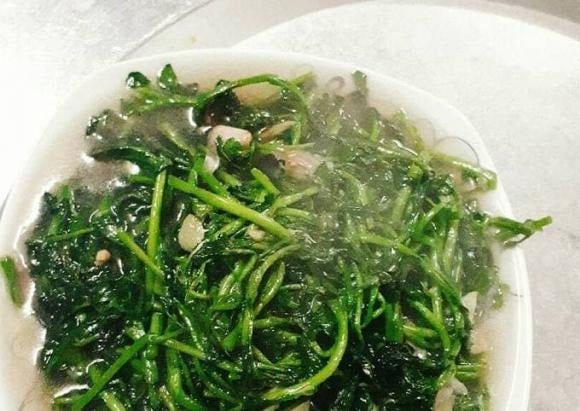 Với nguồn vitamin C phong phú, cải xoong giúp nâng cao sức đề kháng, giảm nguy cơ nhiễm trùng. 